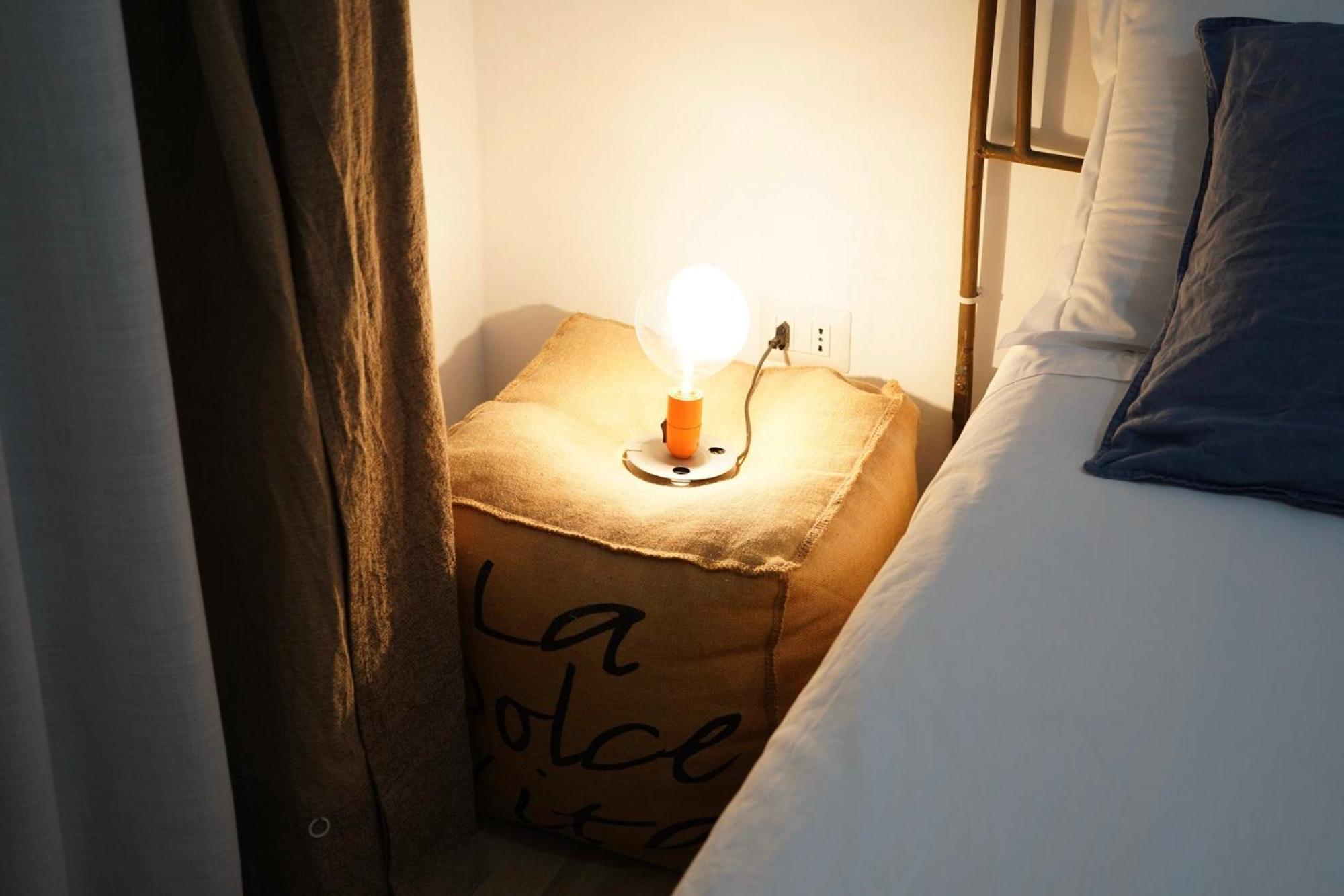 Palazzo Bevilacqua Rooms نابولي المظهر الخارجي الصورة