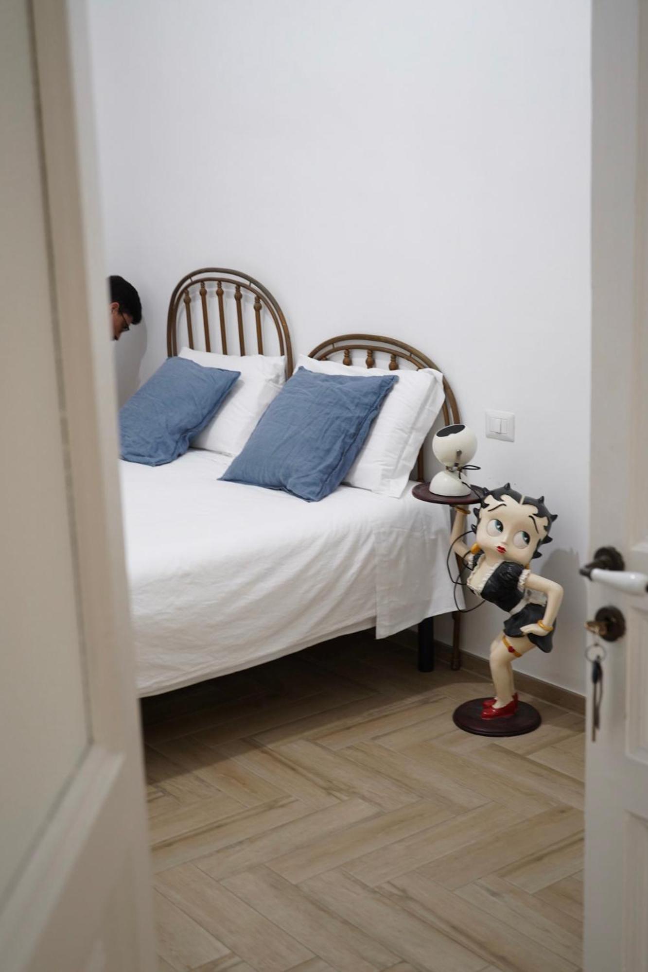 Palazzo Bevilacqua Rooms نابولي المظهر الخارجي الصورة